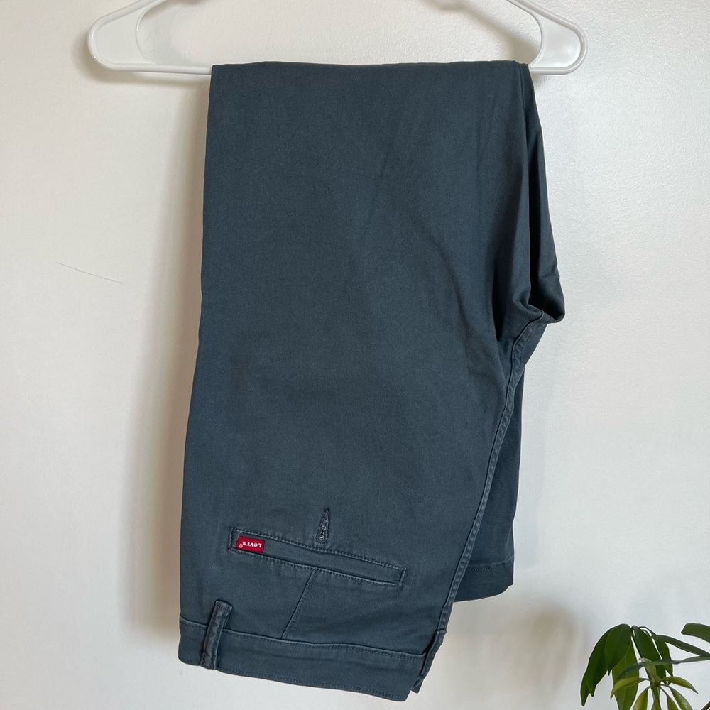 Levi’s blue chinos xx standard taper size 34/30, washed once but never worn